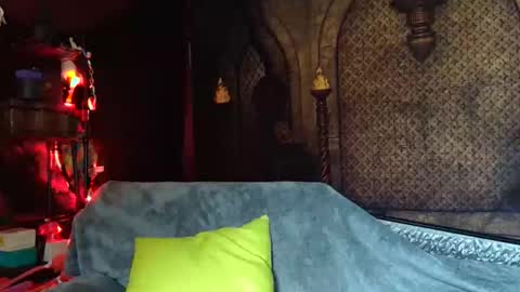 Seraphin Munster online show from March 5, 6:26 pm