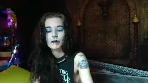 Seraphin Munster online show from April 1, 6:16 pm