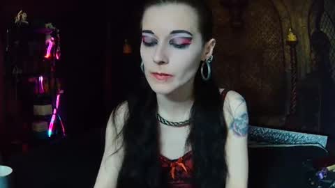 Seraphin Munster online show from April 18, 8:09 pm