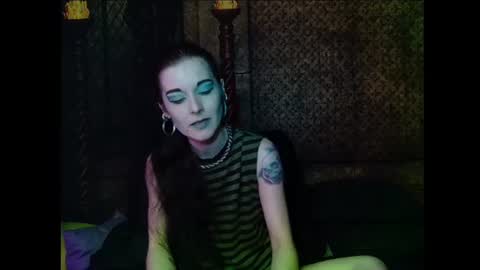Seraphin Munster online show from June 27, 10:48 pm