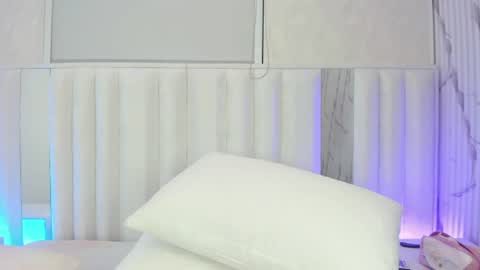 Snapshot of serena_lovee chatting on July 7, 6:47 am SERENA online show from July 7, 6:47 am