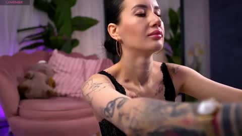 Serena online show from November 7, 11:10 am