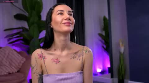 Serena online show from November 22, 11:09 am