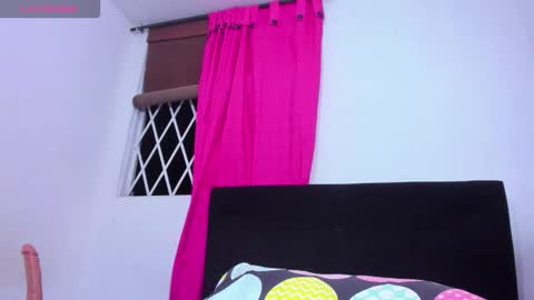 Snapshot of serenawilliam_ chatting on November 23, 4:23 am serenawilliam_ online show from November 23, 4:23 am