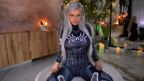 Snapshot of serene_sophiex chatting on October 31, 9:38 pm Serene Sophiex online show from October 31, 9:38 pm