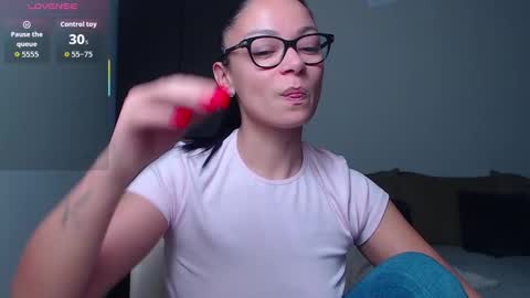 SereneSophi online show from February 13, 2:51 am