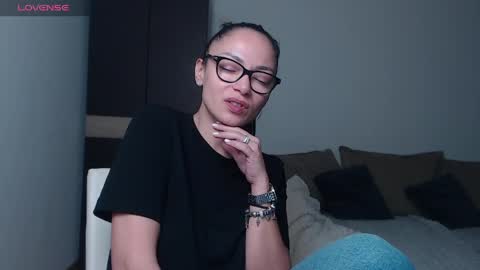 SereneSophi online show from April 11, 4:28 am