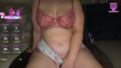 serenity221122 online show from March 12, 12:50 am