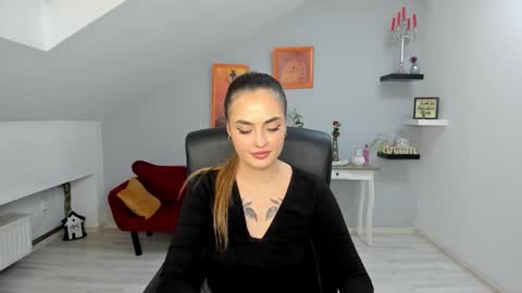 Snapshot of serenlys chatting on October 26, 12:55 pm serenlys online show from October 26, 12:55 pm