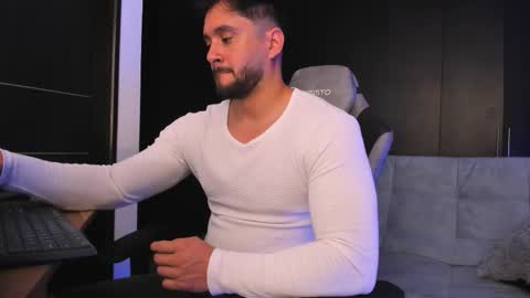 Sergi Mancini online show from February 4, 1:00 am