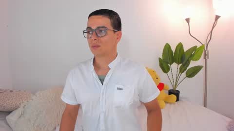 Snapshot of sergiocamiloa_30 chatting on July 17, 9:30 pm jax fire online show from July 17, 9:30 pm