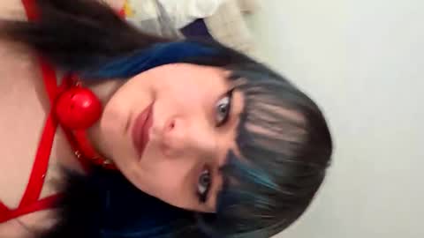 serrashadow69 online show from November 18, 10:09 am