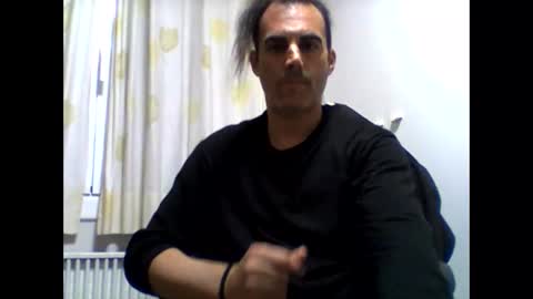 Snapshot of servamp77 chatting on March 24, 6:35 pm servamp77 online show from March 24, 6:35 pm