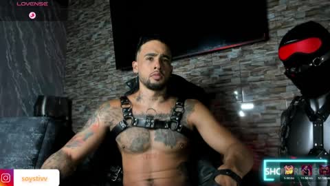 seth_0wner online show from May 26, 2:18 am
