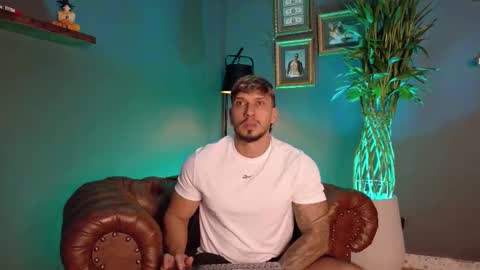 Snapshot of seth_vega_ chatting on February 3, 6:57 pm HEY IM SETH online show from February 3, 6:57 pm