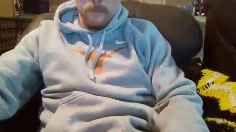 Snapshot of sethp626 chatting on December 6, 12:02 am sethp626 online show from December 6, 12:02 am