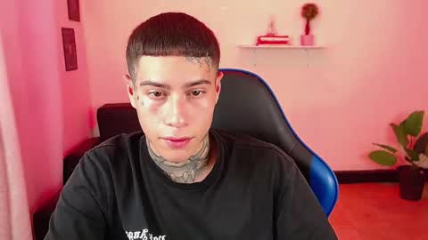 Thomas online show from January 16, 10:03 pm