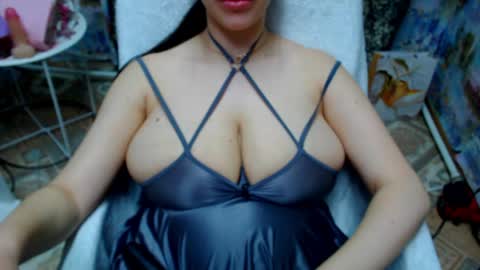 Snapshot of seu_cute chatting on March 6, 7:49 am seu_cute online show from March 6, 7:49 am