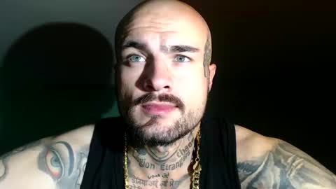 Snapshot of sevendragons1 chatting on October 20, 10:21 pm SevenDragons online show from October 20, 10:21 pm