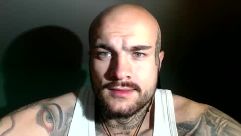 Snapshot of sevendragons1 chatting on October 28, 11:18 pm SevenDragons online show from October 28, 11:18 pm