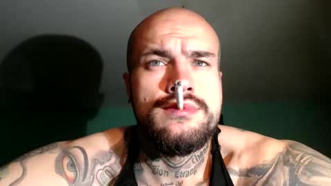 Snapshot of sevendragons1 chatting on November 23, 4:29 pm SevenDragons online show from November 23, 4:29 pm