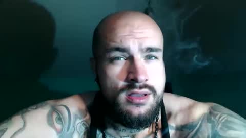 Snapshot of sevendragons1 chatting on November 26, 11:00 am SevenDragons online show from November 26, 11:00 am