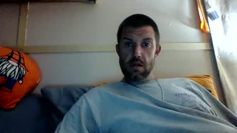 Snapshot of seveninch4 chatting on February 5, 11:28 pm seveninch4 online show from February 5, 11:28 pm