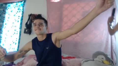 Karol y antony online show from January 29, 7:00 pm