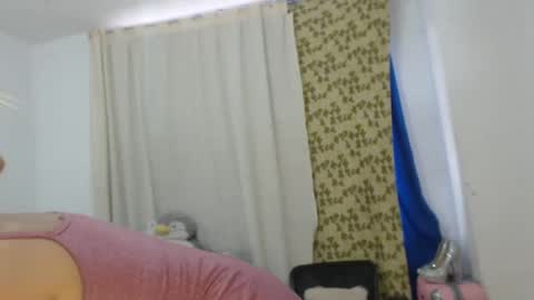 Karol y antony online show from March 4, 8:05 pm