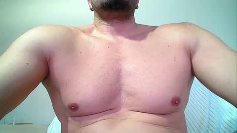 Snapshot of sex_machine_19 chatting on July 5, 1:07 pm SEX MACHINE 19 online show from July 5, 1:07 pm