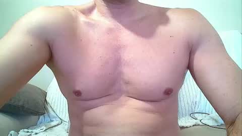 Snapshot of sex_machine_19 chatting on July 14, 10:21 am SEX MACHINE 19 online show from July 14, 10:21 am
