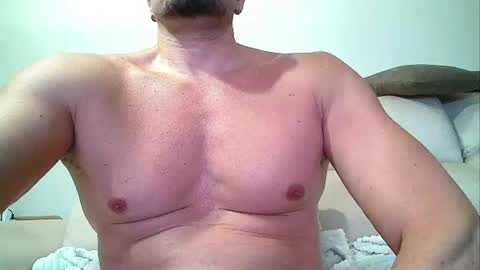 Snapshot of sex_machine_19 chatting on July 22, 6:00 pm SEX MACHINE 19 online show from July 22, 6:00 pm