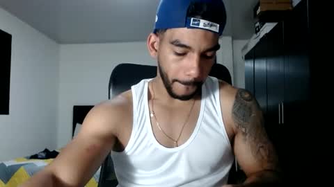Snapshot of sexbert_ chatting on July 6, 2:30 am Albert online show from July 6, 2:30 am