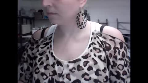 Snapshot of sexcoppia_24 chatting on October 29, 11:01 am sexcoppia_24 online show from October 29, 11:01 am