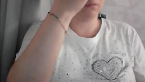 Snapshot of sexcoppia_24 chatting on June 24, 8:35 am sexcoppia_24 online show from June 24, 8:35 am