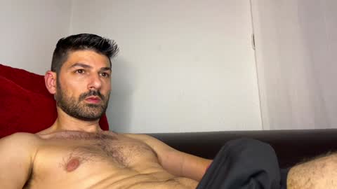 Snapshot of sexfriendch chatting on December 20, 2:30 am Lucenzo online show from December 20, 2:30 am