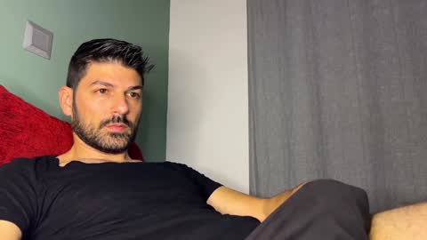 Snapshot of sexfriendch chatting on December 27, 11:50 am Lucenzo online show from December 27, 11:50 am