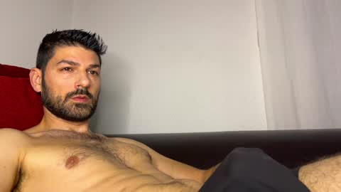 Snapshot of sexfriendch chatting on January 23, 11:47 pm Lucenzo online show from January 23, 11:47 pm