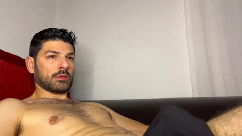 Snapshot of sexfriendch chatting on March 7, 2:25 am Lucenzo online show from March 7, 2:25 am