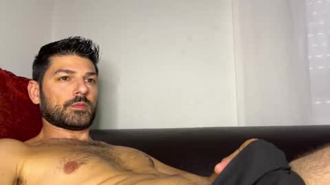 Snapshot of sexfriendch chatting on October 4, 4:05 pm Lucenzo online show from October 4, 4:05 pm