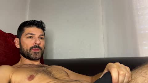 Snapshot of sexfriendch chatting on November 18, 9:03 am Lucenzo online show from November 18, 9:03 am