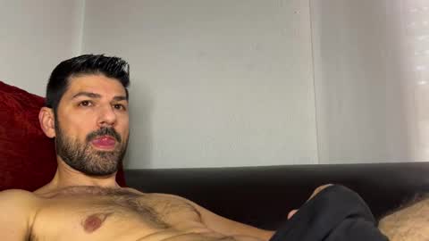 Snapshot of sexfriendch chatting on November 25, 9:42 am Lucenzo online show from November 25, 9:42 am