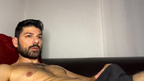 Snapshot of sexfriendch chatting on December 19, 3:35 am Lucenzo online show from December 19, 3:35 am