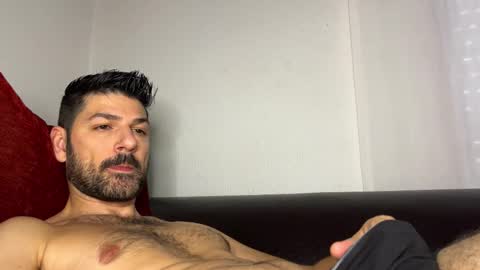 Snapshot of sexfriendch chatting on January 13, 10:09 am Lucenzo online show from January 13, 10:09 am