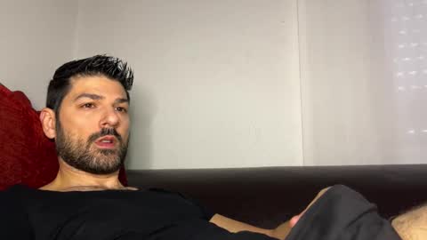 Snapshot of sexfriendch chatting on February 6, 9:23 am Lucenzo online show from February 6, 9:23 am