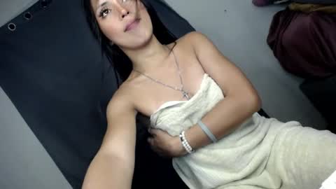 Snapshot of sexfuckeer chatting on July 24, 11:52 am sexfuckeer online show from July 24, 11:52 am