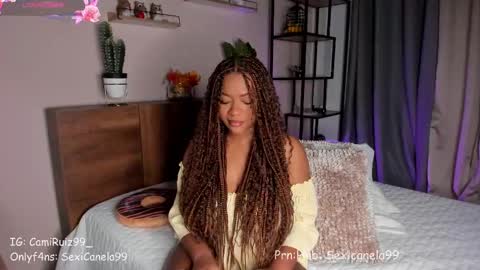 Snapshot of sexicanela99 chatting on October 1, 12:44 pm ... Camila ... online show from October 1, 12:44 pm
