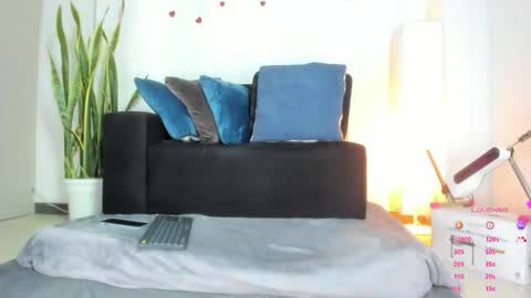 Rosa  online show from February 23, 1:08 pm