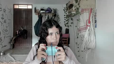         online show from February 12, 7:20 pm