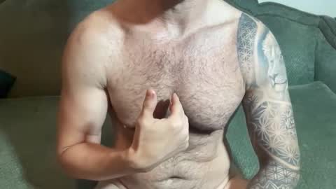 Snapshot of sexologistbull chatting on June 4, 2:23 pm SexologistBull online show from June 4, 2:23 pm